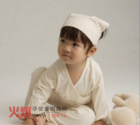 ��ɫ��ͯ�b ���o����һ���Gɫ��δ��