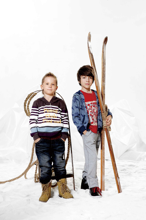 鉛筆俱樂(lè)部簡(jiǎn)約時(shí)尚童裝