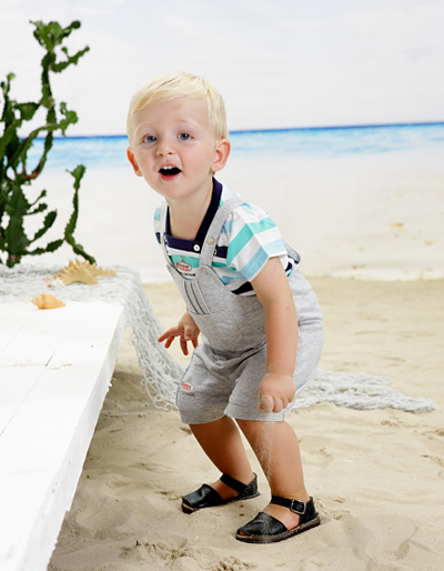 丑丑時(shí)尚童裝灰色