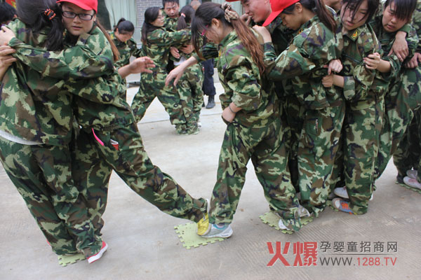 ���l(f��)���X������ֱǰ