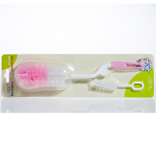 小孩國旋轉(zhuǎn)奶瓶字母刷紅色