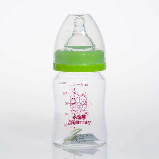 小孩國(guó)初生yinge寬口晶鉆玻璃奶瓶150ML綠色