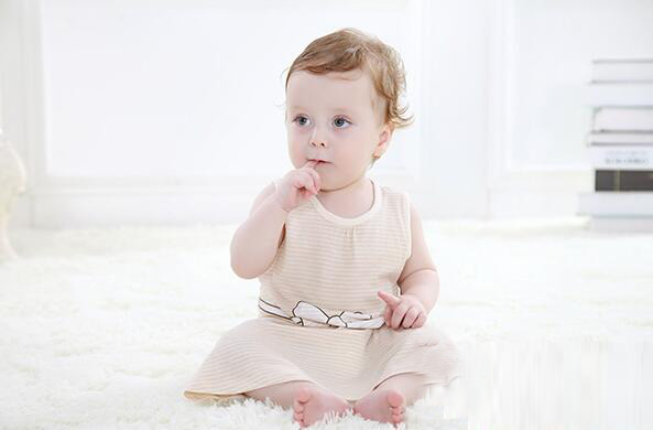 ������yinge��(n��i)��2015�����¿��g�l����ȹ0