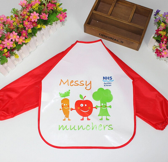 yingeEVA免洗吃飯衣圍兜圍嘴長袖中國紅