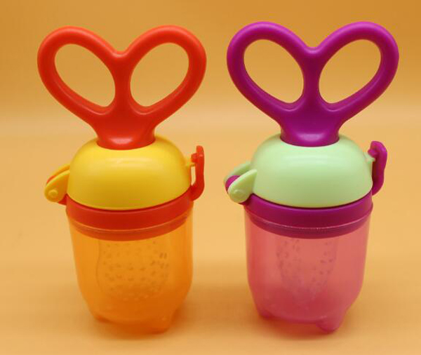 春蓓推進(jìn)輔食咬咬袋.jpg 春蓓推進(jìn)輔食咬咬袋.jpg