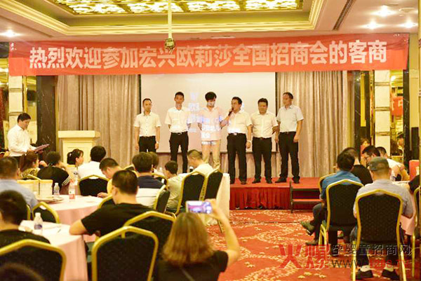 ȫ�S��չ�F(xi��n)Ʒ������ �W��ɯ���̷��Ϻ����̕��٬F(xi��n)ӆ؛����