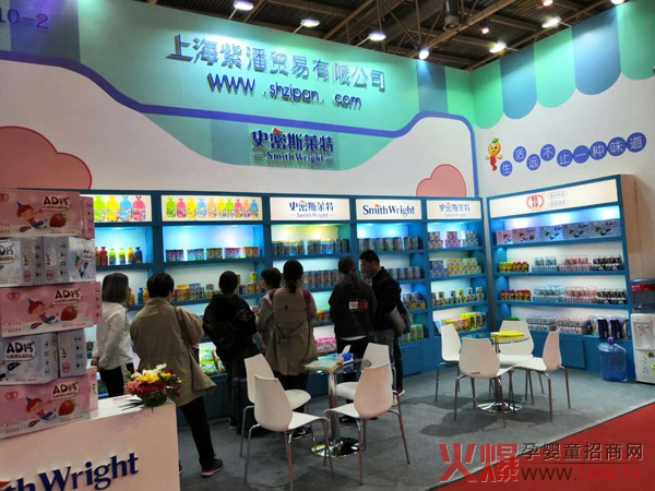 ������ʷ��˹�R�ص�Ʒ�����ྩ��չ ������ζС��ʳ��(sh��)��Ȧ��