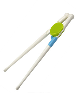 小太陽嬰童學(xué)習(xí)筷子.jpg 小太陽嬰童學(xué)習(xí)筷子.jpg