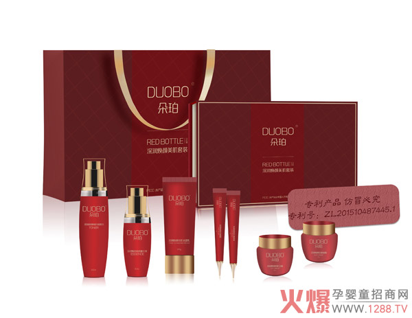 �o��ĸ���ИI(y��)�L(f��ng)��������Ʒ�Ƙsҫ���У��������D(zhu��n)�Юa(ch��n)�D�o(h��)�wƷ�Ј�