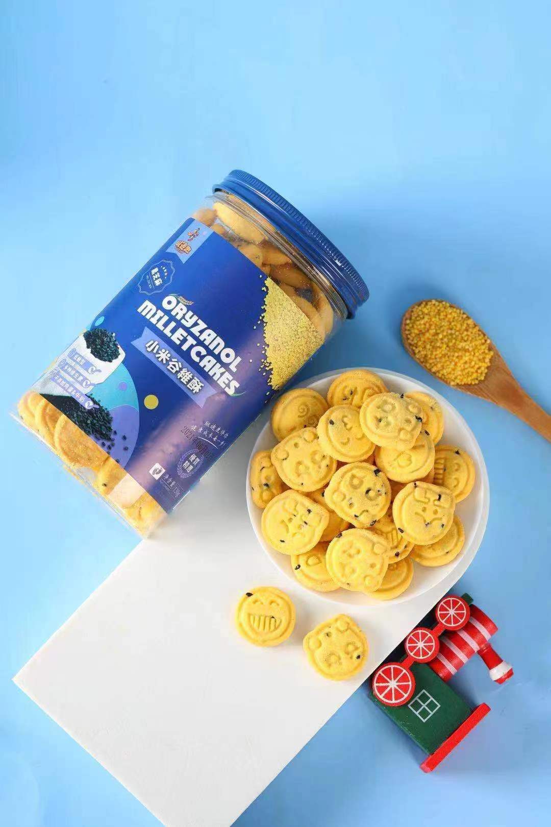 斑迪鹿小米谷維酥 黑芝麻.jpg