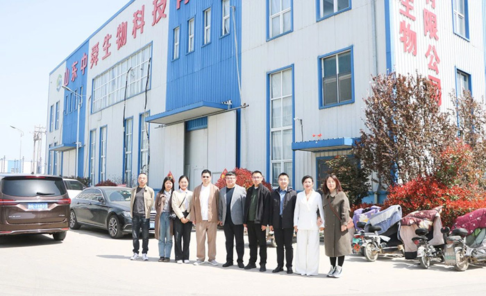 菏澤學院藥學院領(lǐng)導蒞臨中舜生物考察指導14.jpg 菏澤學院藥學院領(lǐng)導蒞臨中舜生物考察指導14.jpg