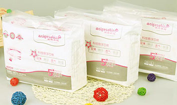 �Ͳ�С��ؐĸ����Ʒ���޹�˾