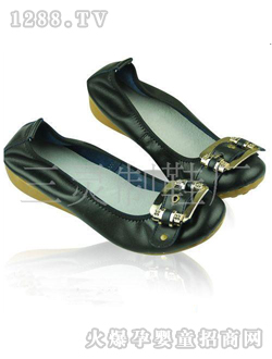 ���`��ɫ�r��yunfЬ