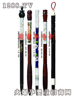 �۰����̴ľ������ɫ��Ʒ�U