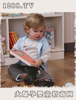 �ȶ�������\�{(l��n)����ɫ���b