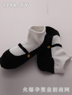 ��������ɫyinge�m