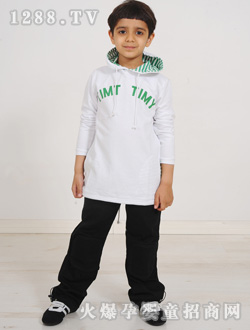 ���؁���ͯ��ɫ�L(zh��ng)������