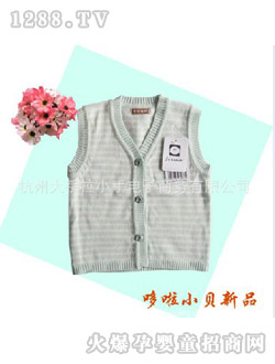 哆啦小貝yinge開(kāi)胸馬甲