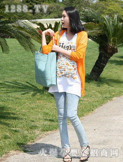 �ٺ�ѩ��yunf�и�ѝ