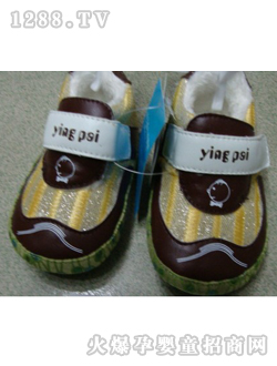 ���Ƚ�ɫyingeЬ