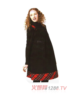 �{���`��ɫyunf�b