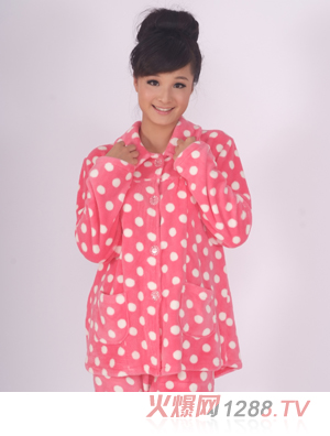 ܰ��ϲ��ɫ�c(di��n)�c(di��n)yunf���