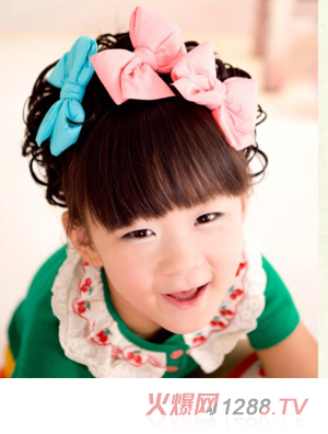 �ͰͰְ��マ(y��u)С�ݔzӰ