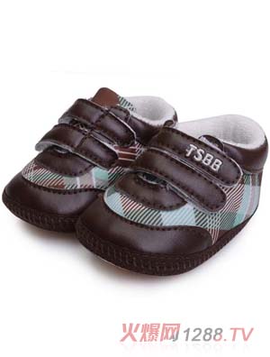 ��ʹ֮���Ứ��+PUyoue�W(xu��)��Ь��ɫ