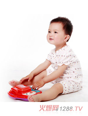 ؐ��ٰ�ɫ���y�B�w������