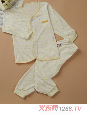 ��ɫС�~����̿�װ׆���M�����������_(k��i)��