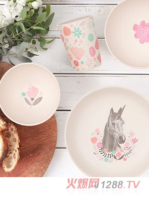 lovemae��ͯ�;�4���� ���ǫF