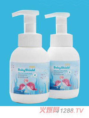 ؐ����yinge����ϴ�l(f��)��ԡ¶����һ