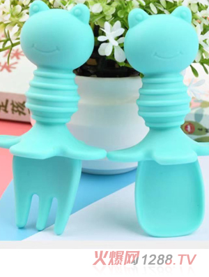 �ˌ��¿���z���׽M�� �{ɫ